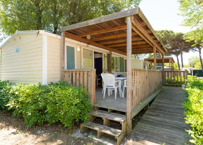 假日公园 Club Del Sole Marina Family 蓬他码头