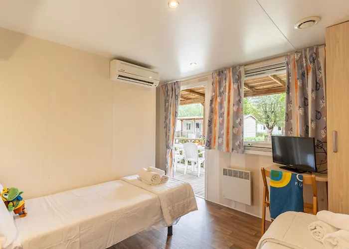 Club Del Sole Marina Family 假日公园 蓬他码头
