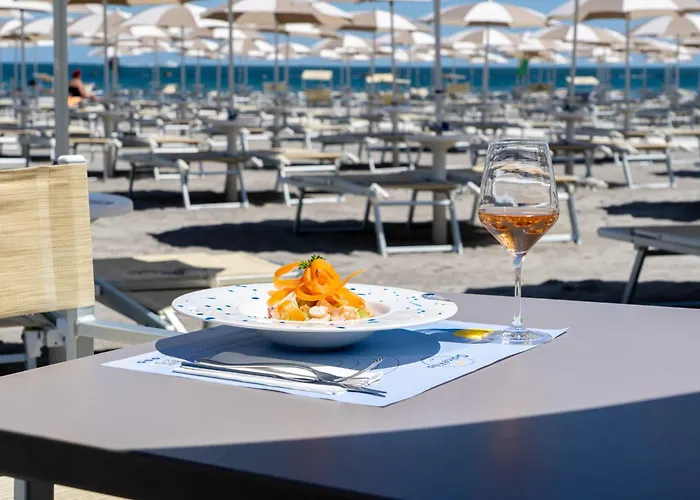 Club Del Sole Marina Family 4* 蓬他码头