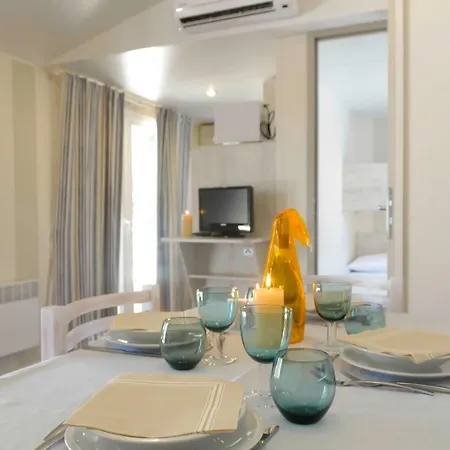 Club Del Sole Marina Family Tatil parkı