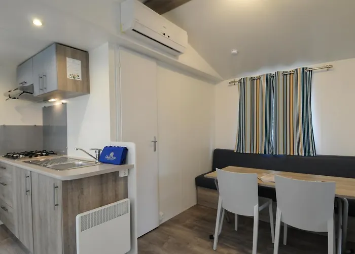 Üdülőpark Club Del Sole Marina Family Punta Marina