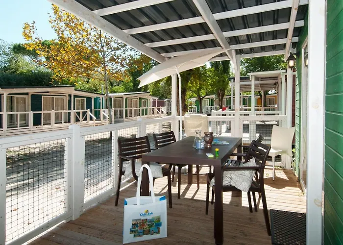 Club Del Sole Marina Family Üdülőpark Punta Marina