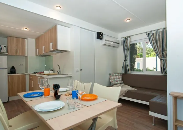 Üdülőpark Club Del Sole Marina Family Punta Marina