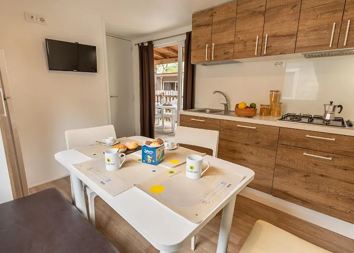 Club Del Sole Marina Family Tatil parkı